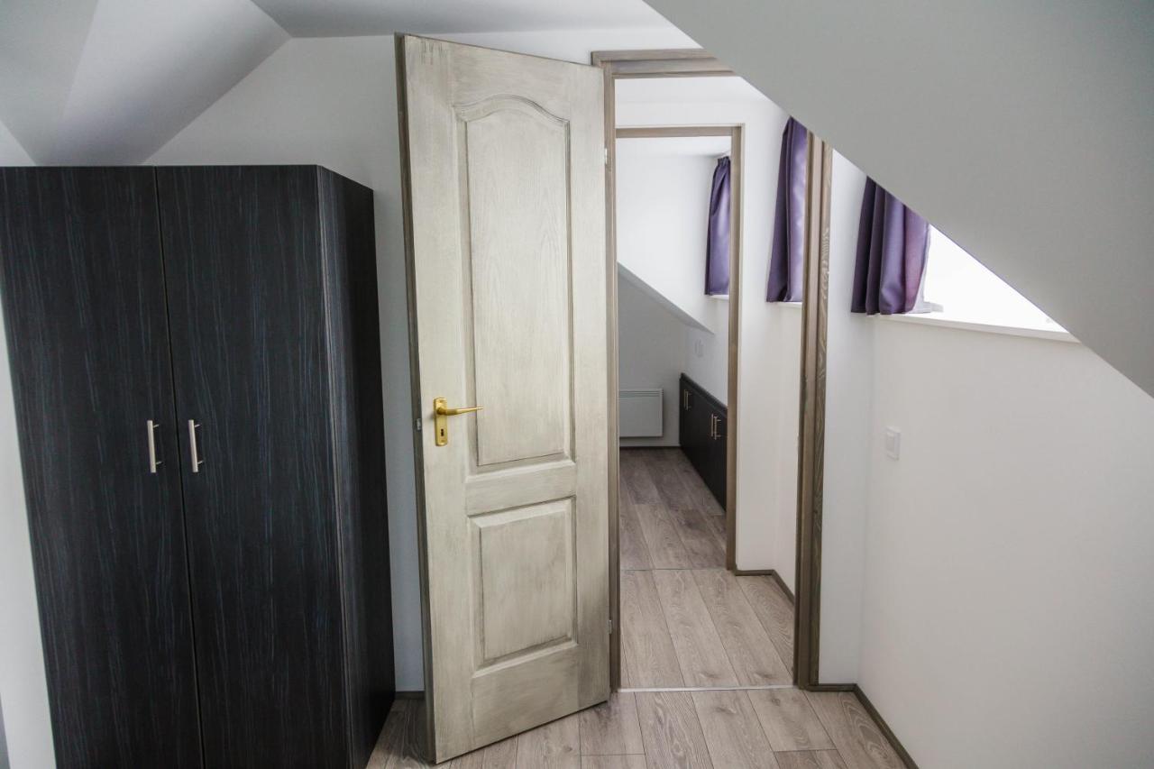 Aranyos Hill Apartment Nagymaros Bagian luar foto