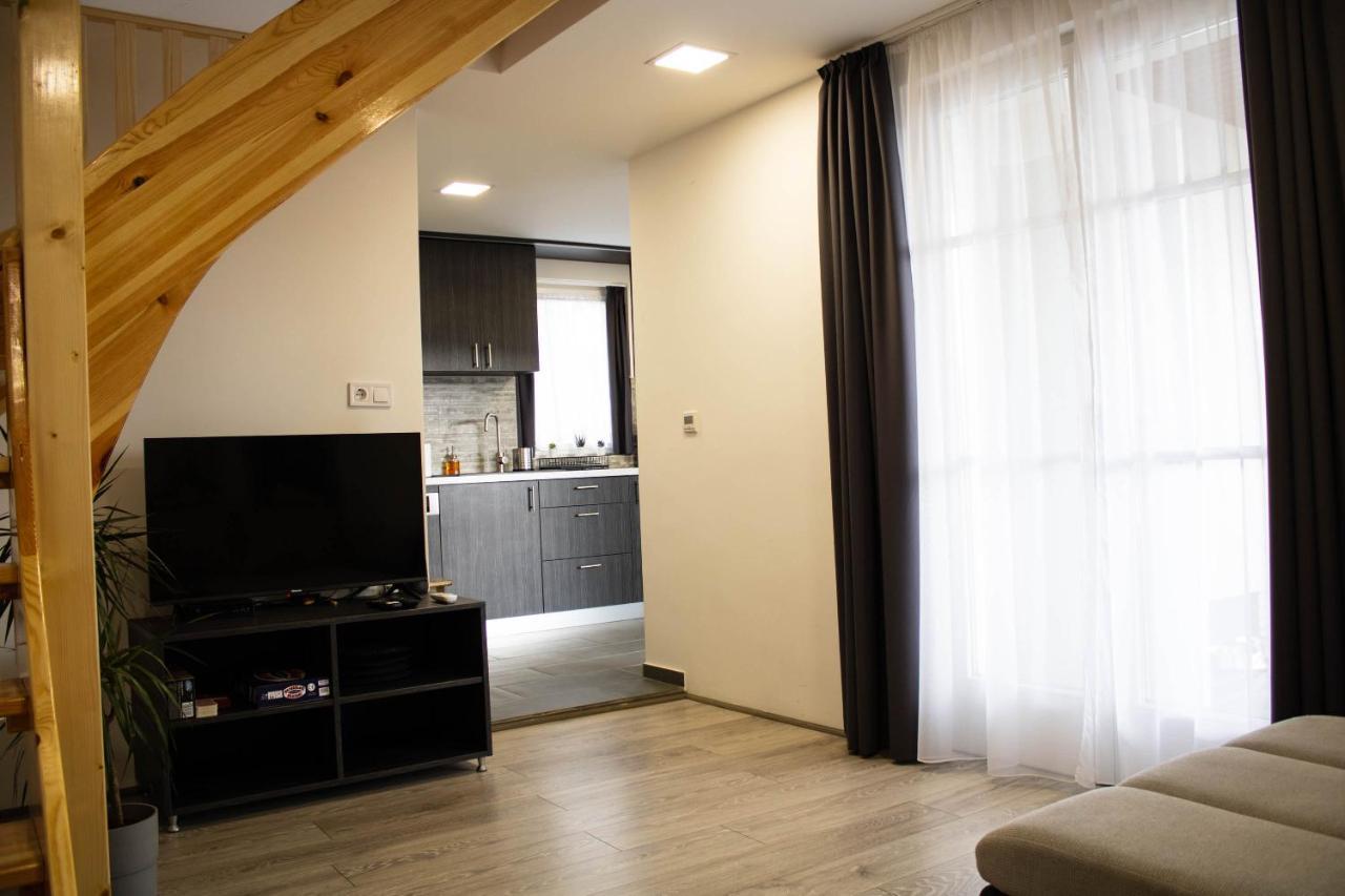 Aranyos Hill Apartment Nagymaros Bagian luar foto